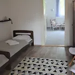 Pod Vodarenskou Vezi *