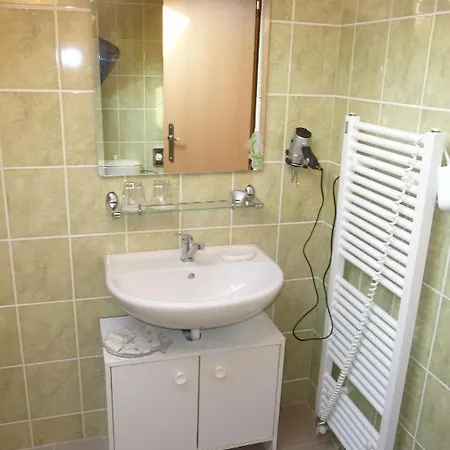 Pod Vodárenskou Věží *