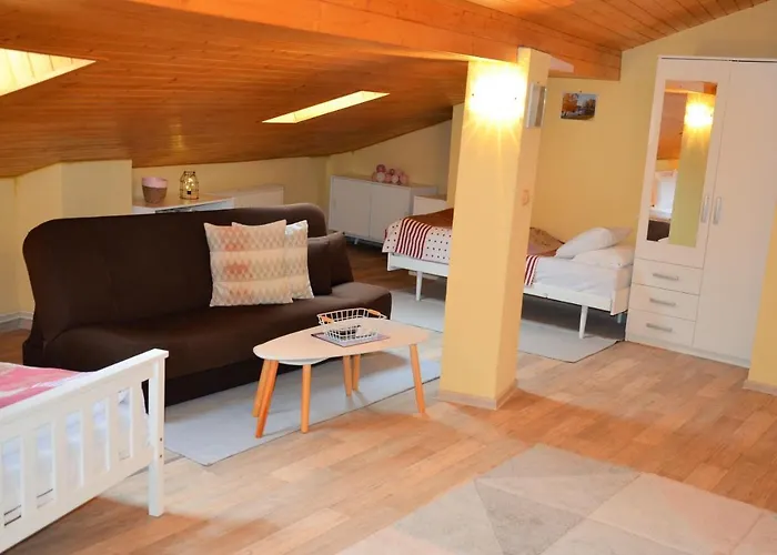 أبارتماني بود فودارينسكو فيجي *