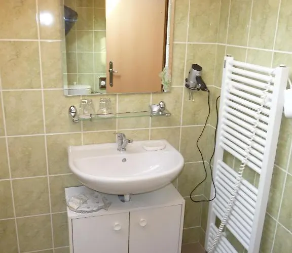 أبارتماني بود فودارينسكو فيجي *