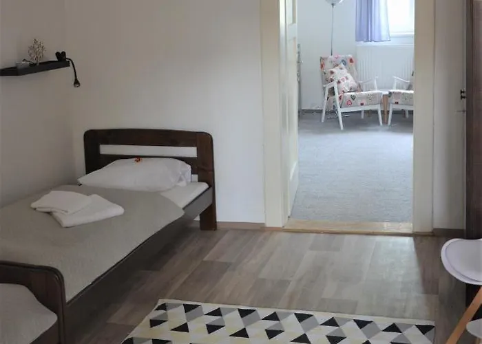 Pod Vodarenskou Vezi *