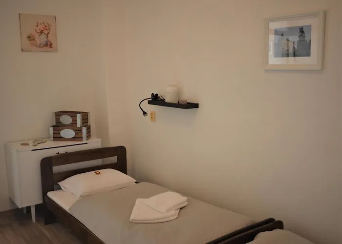 Apartament Pod Vodarenskou Vezi *